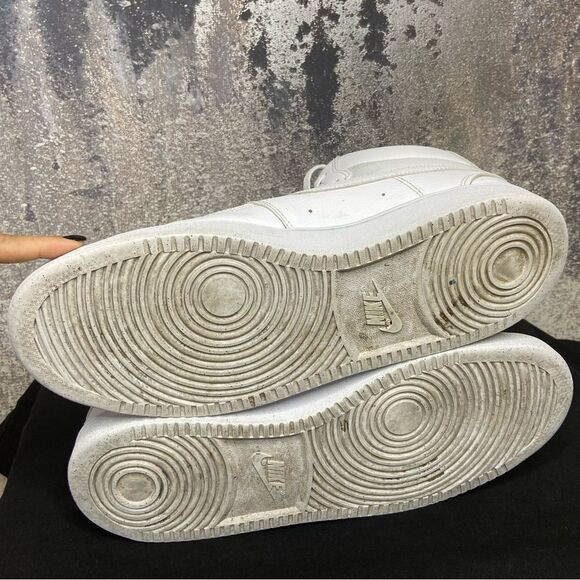 Nike Triple White Court Vision Shoes Mid Men’s Size 12 - Picture 8 of 9